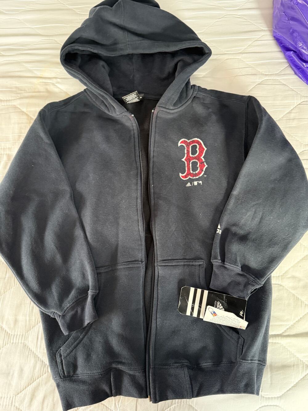 NEW Adidas Red Sox hoodie size small 8